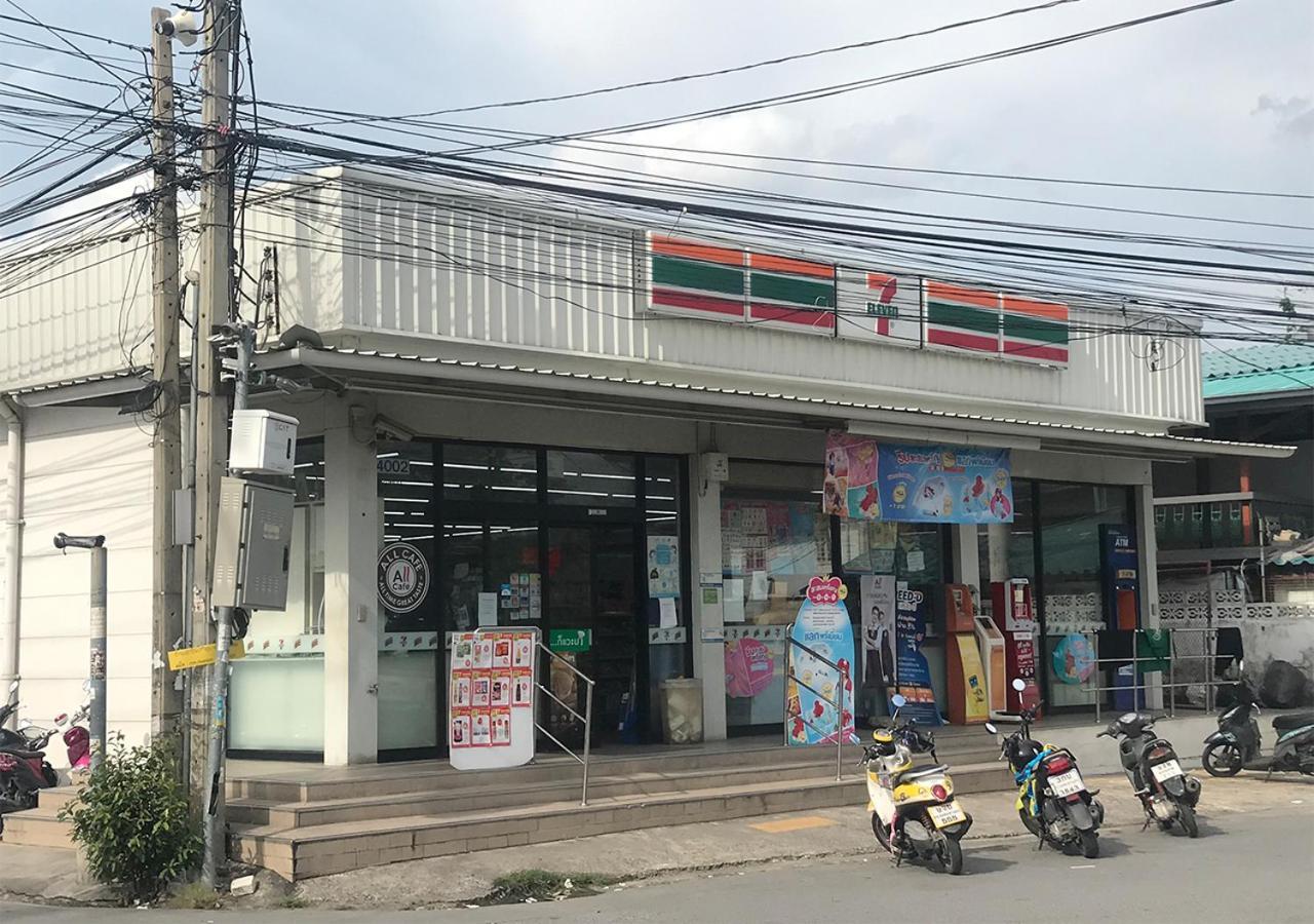 بيت شباب Liaw Base House بانكوك المظهر الخارجي الصورة