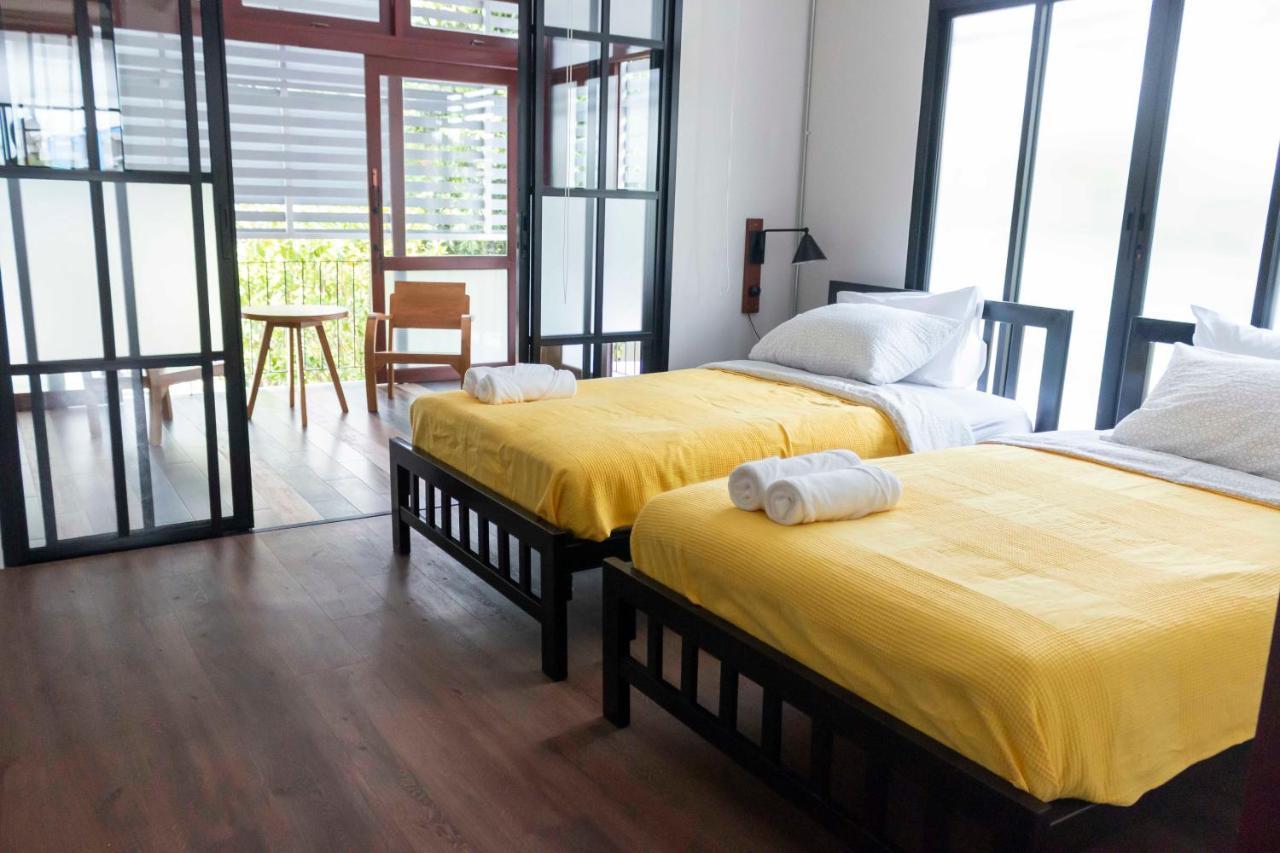 بيت شباب Liaw Base House بانكوك المظهر الخارجي الصورة